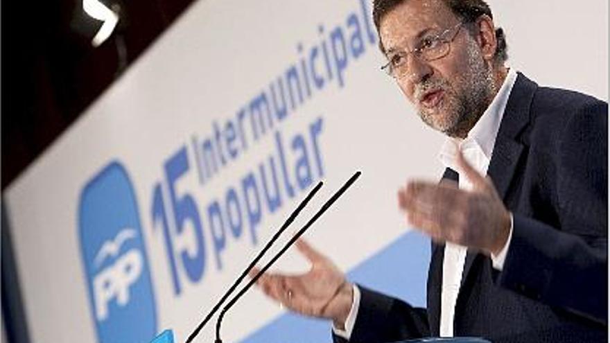 El presidente nacional del PP, Mariano Rajoy, durante el acto en que presentó su plan.