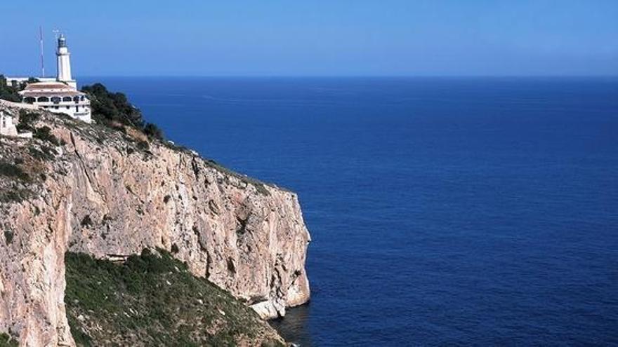 El faro del cabo de la Nao