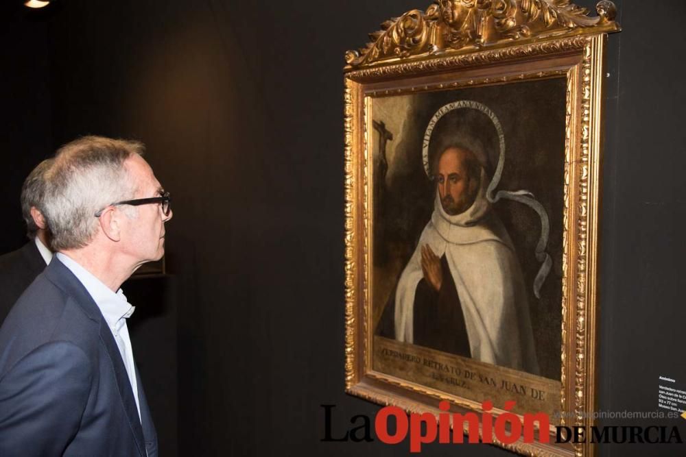 El Ministro de Cultura visita la exposición 'Místi