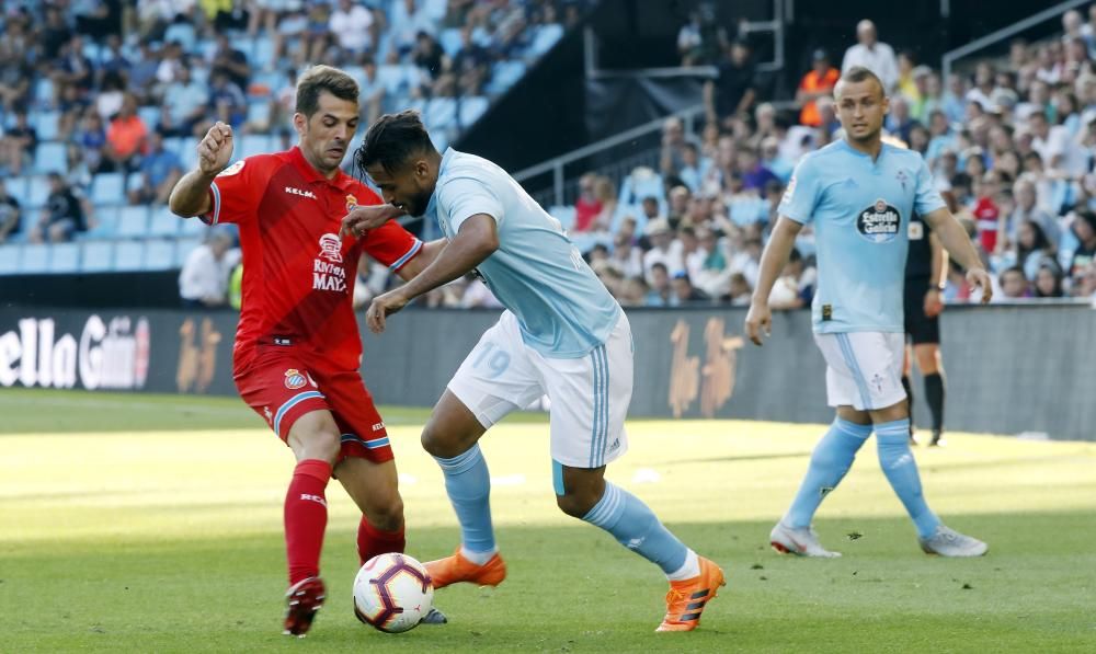 Las mejores fotografías del primer partido de Liga que midió a celestes y a pericos en Balaídos.