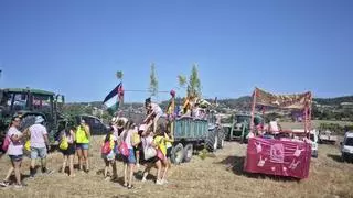 Sineu estalla en rosa con la aparición del Much
