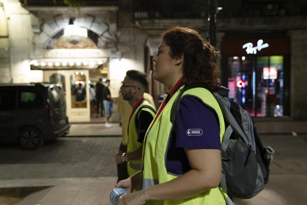 Comencen les restriccions per als grups turístics a Ciutat Vella Comencen les restriccions per als grups turístics a Ciutat Vella