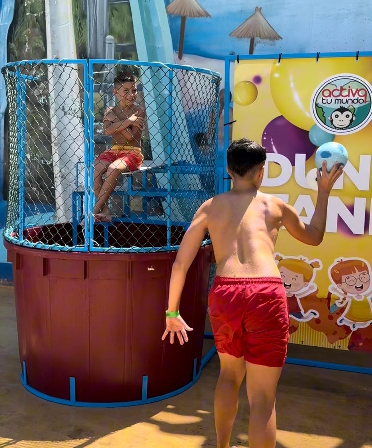 ‘Dunk Tank’, unos de los juegos que estará presente en la fiesta