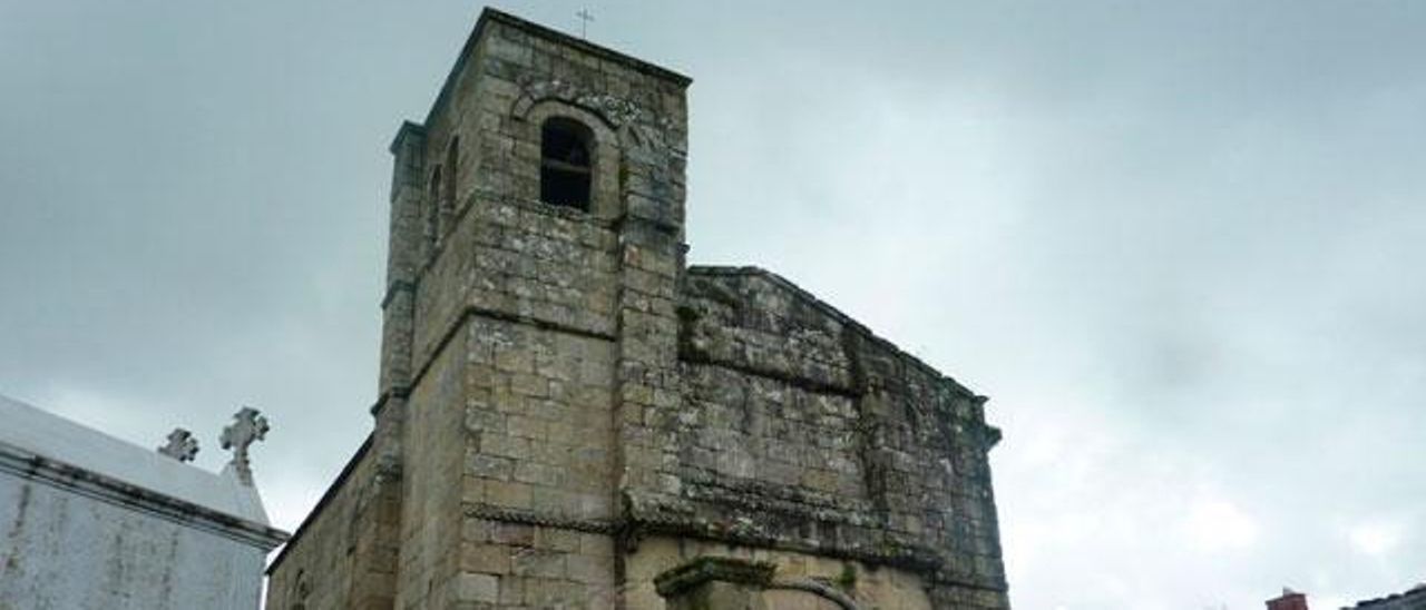 Iglesia de Barbadelo, bajo la advocación de Santiago