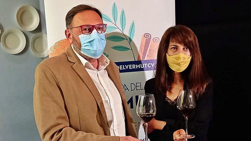 60 locales de la provincia participan en «La hora del Vermut»