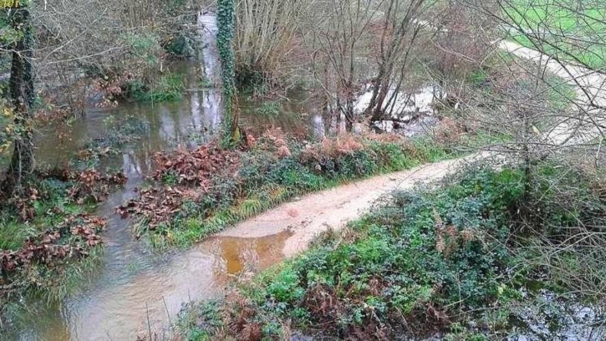 Inundación entorno al río Mero.