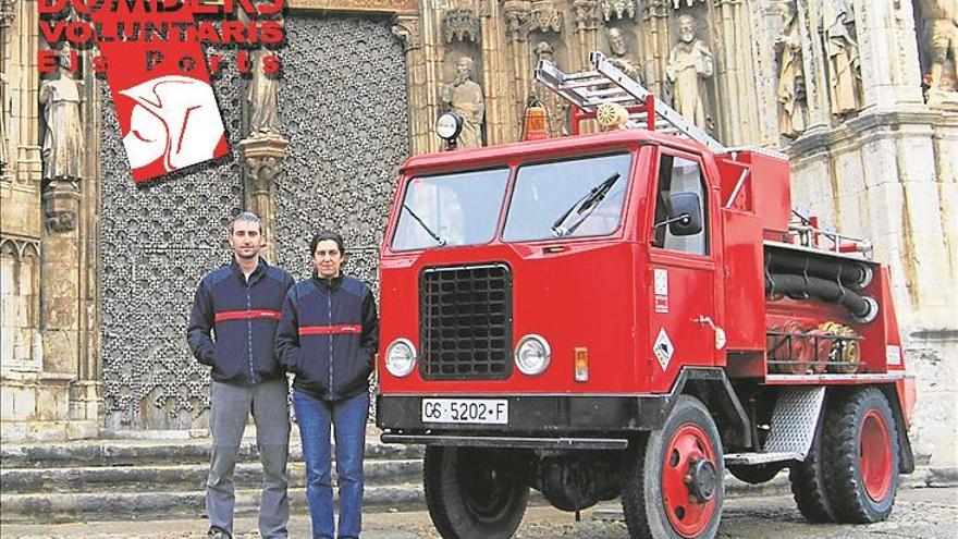 El bombero ingresado en La Fe, 25 años de carrera