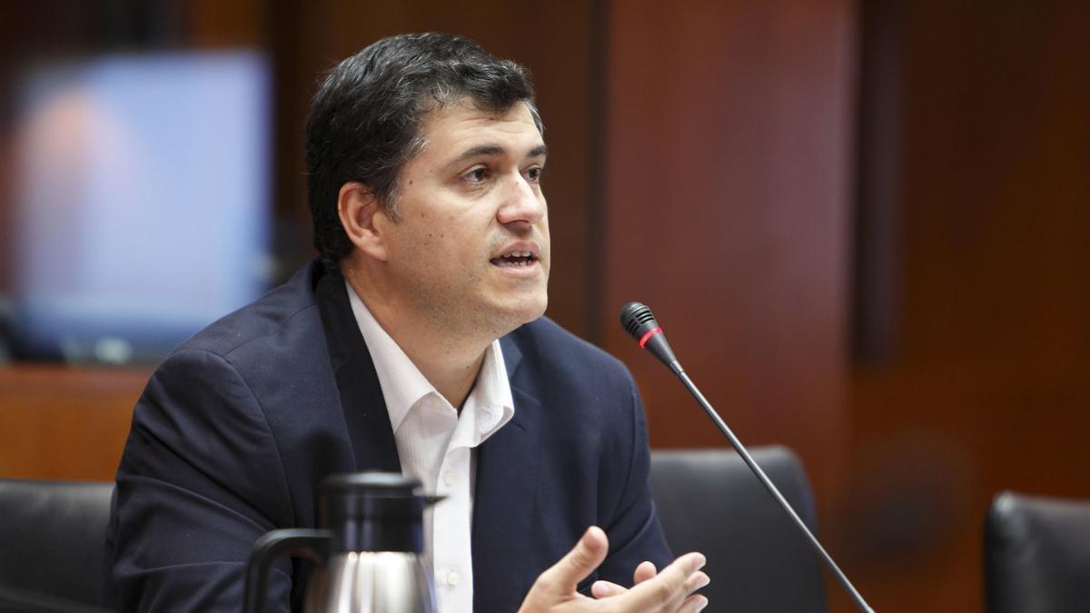 Joaquín Palacín, presidente de CHA fallecido el pasado 5 de marzo, en una imagen de anteriores legislaturas en las Cortes.