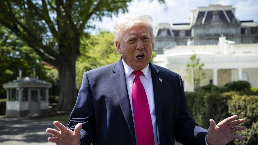 Trump carga de nuevo contra el Gobierno de Sánchez: 