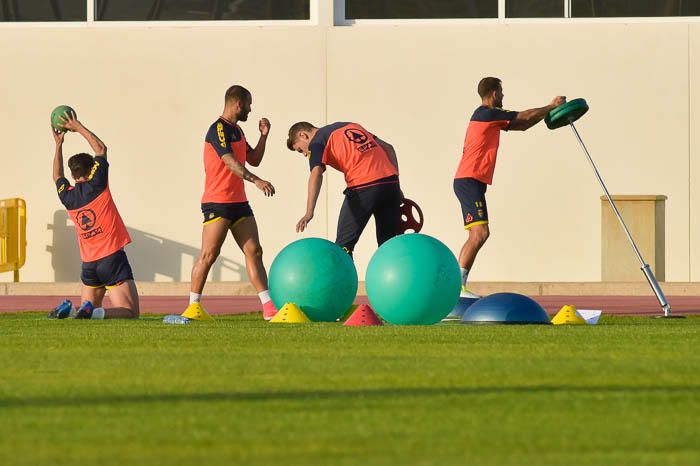 Entrenamiento de la Unión Deportiva Las Palmas ...