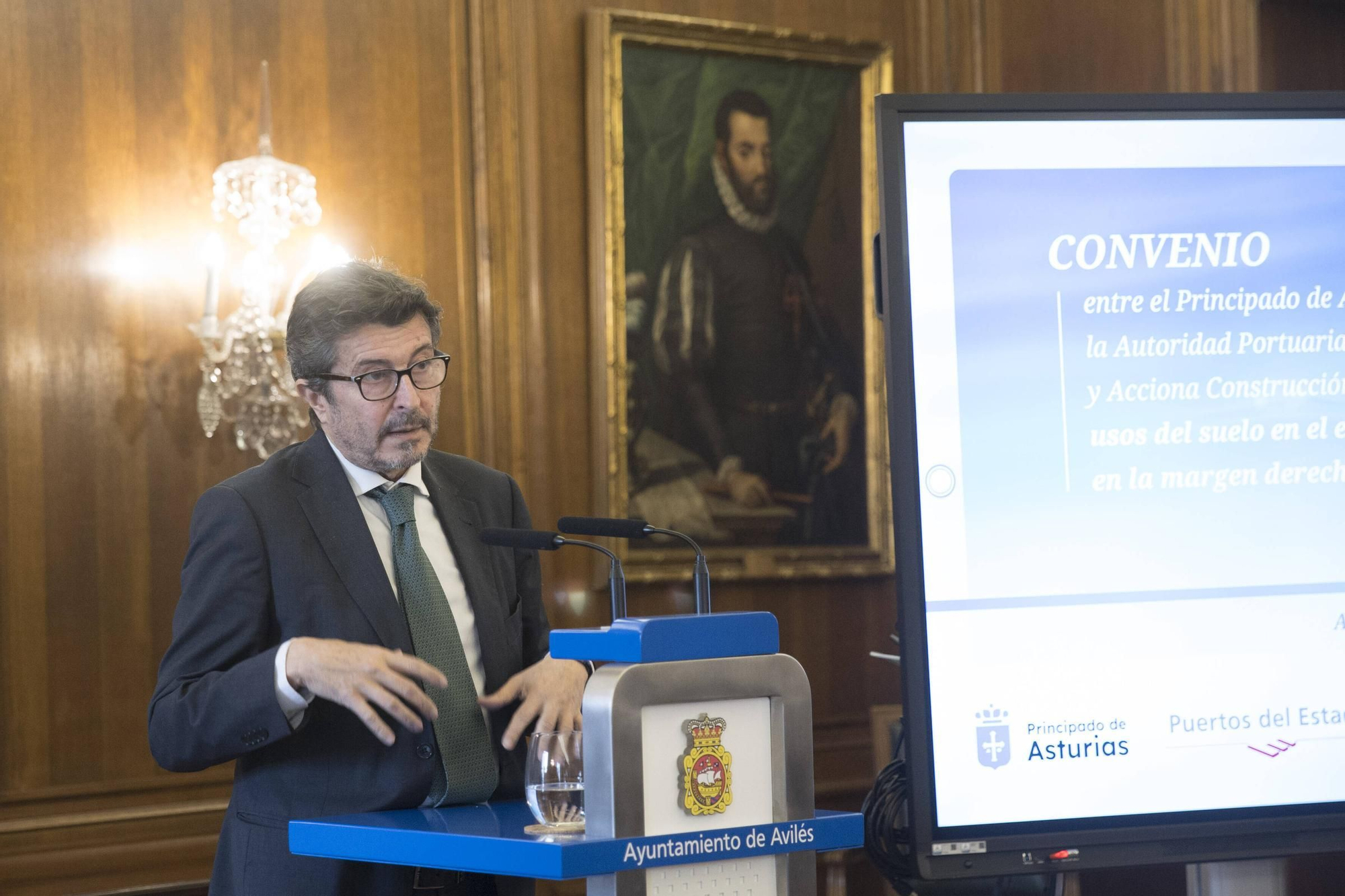EN IMÁGENES: Así ha sido la visita a Avilés de Óscar Puente, ministro de Transportes y Movilidad Sostenible