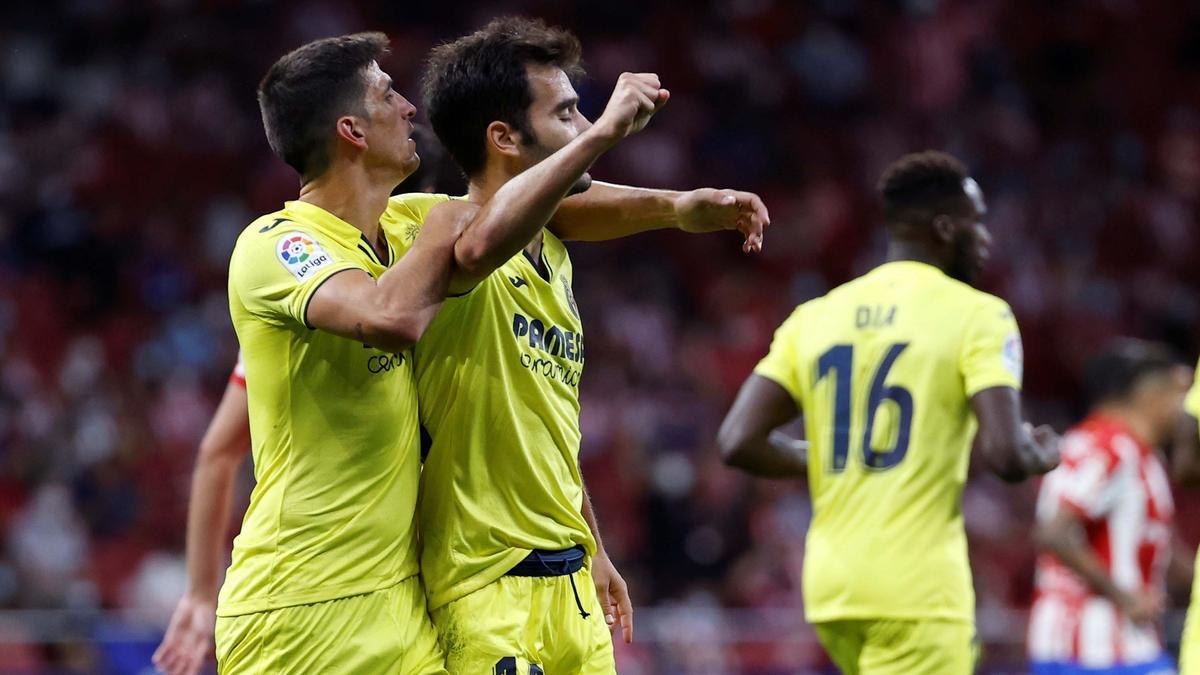 El Villarreal celebrando el gol de Trigueros