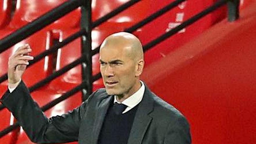 Zidane, en Granada. |  // KIKO HUESCA