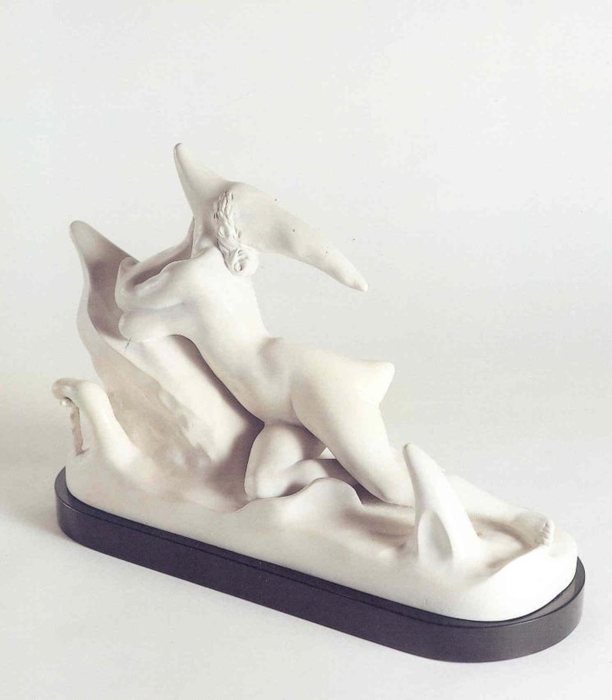 Salvador Dalí, «Nu féminin, hystérique et aérodynamique», 1934-1973. Bronce pintado Salvador Dalí, «Nu féminin, hystérique et aérodynamique», 1934-1973. Bronce pintado