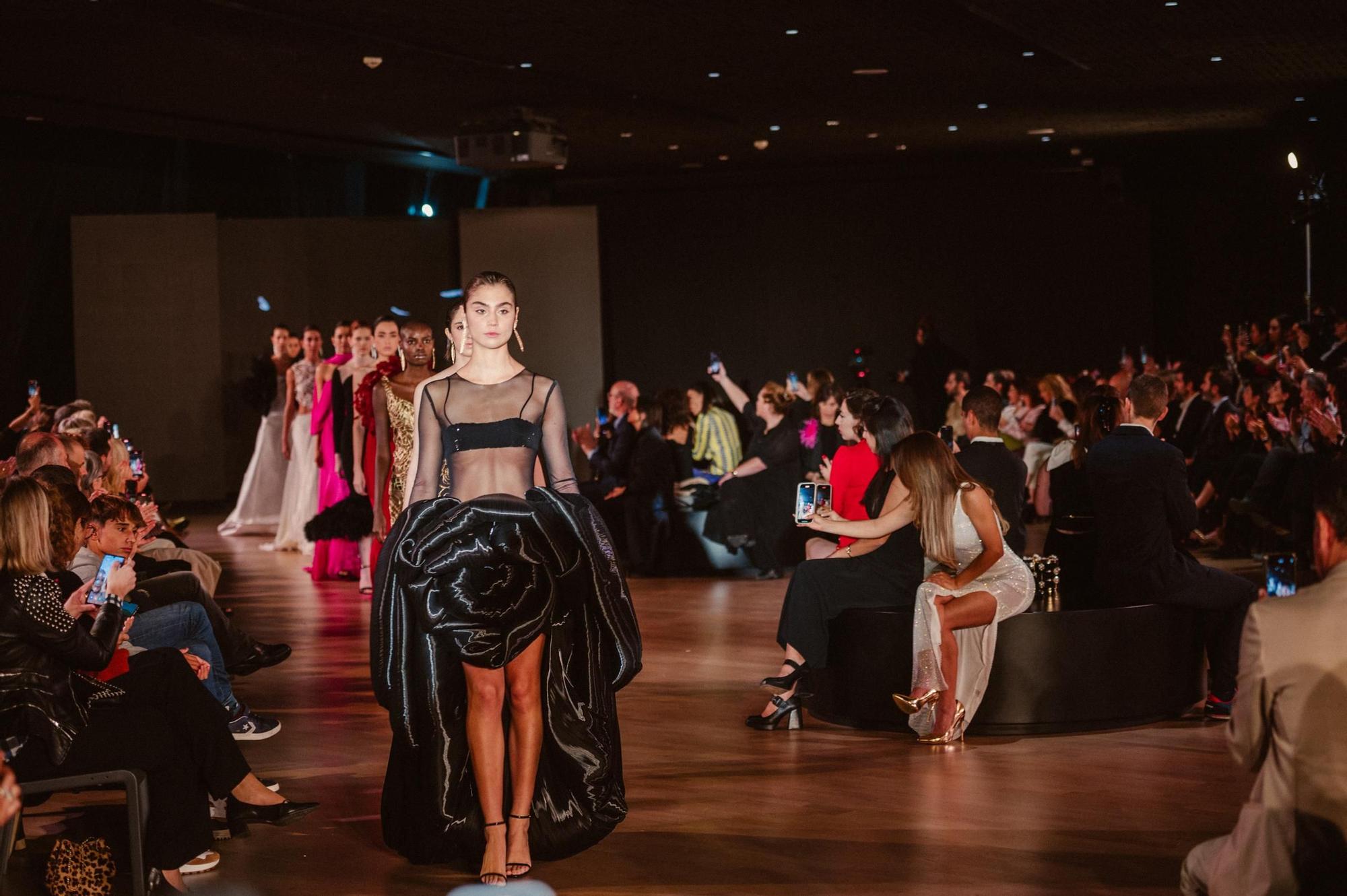 Isabel Sanchis triunfa en el Museo Balenciaga