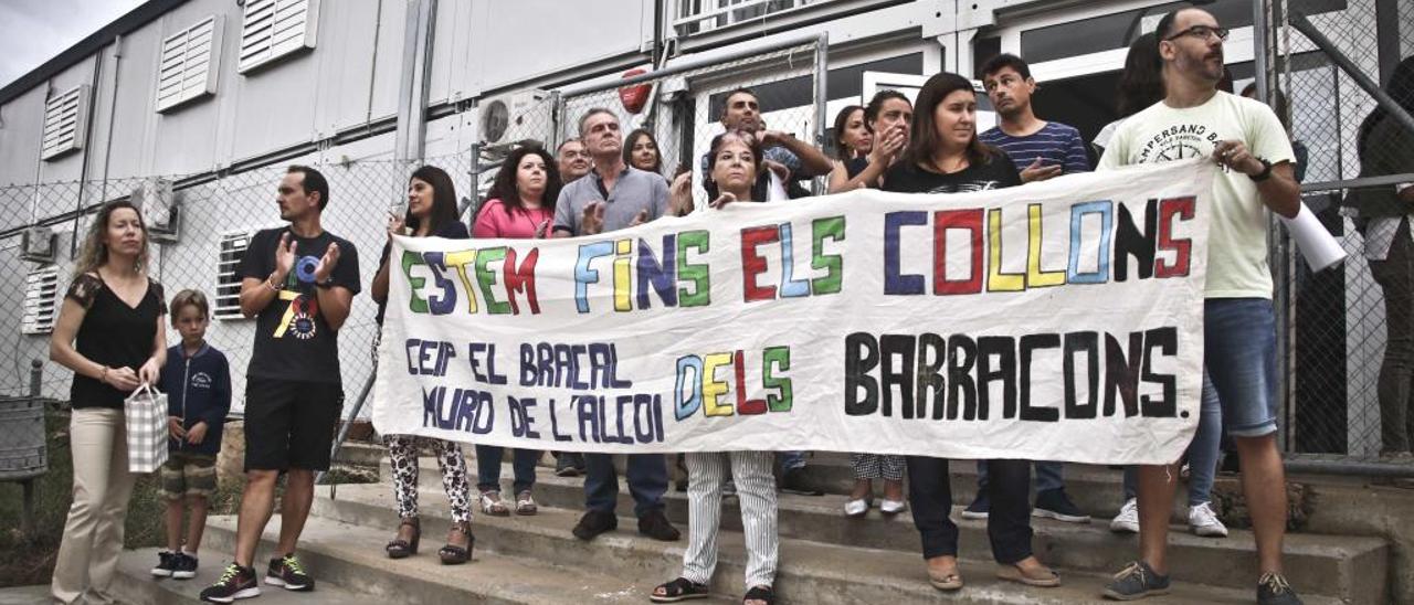 Imagen de la protesta que protagonizaron padres y alumnos al inicio del curso 2018-2019.