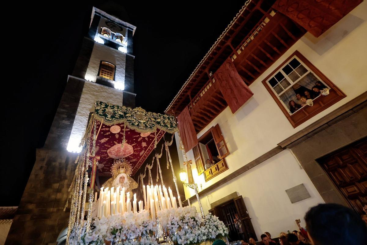 Jueves Santo: Procesión de La Macarena y El Cautivo, en Santa Cruz