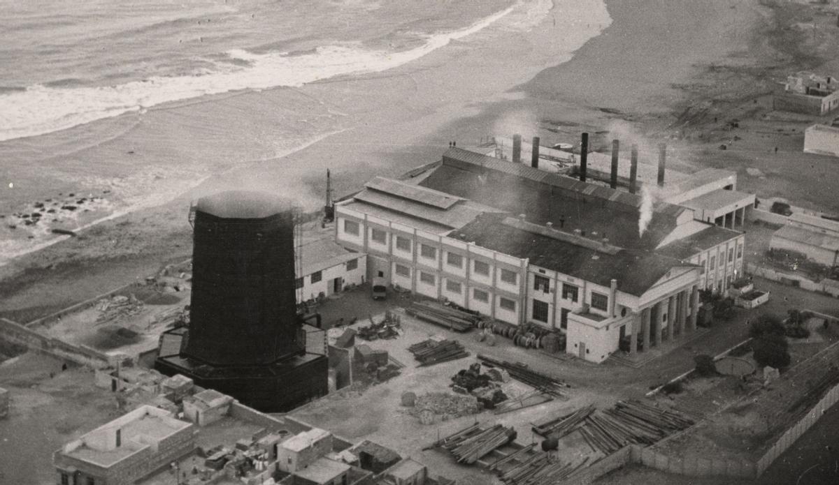 La central de la CICER en los años 50.