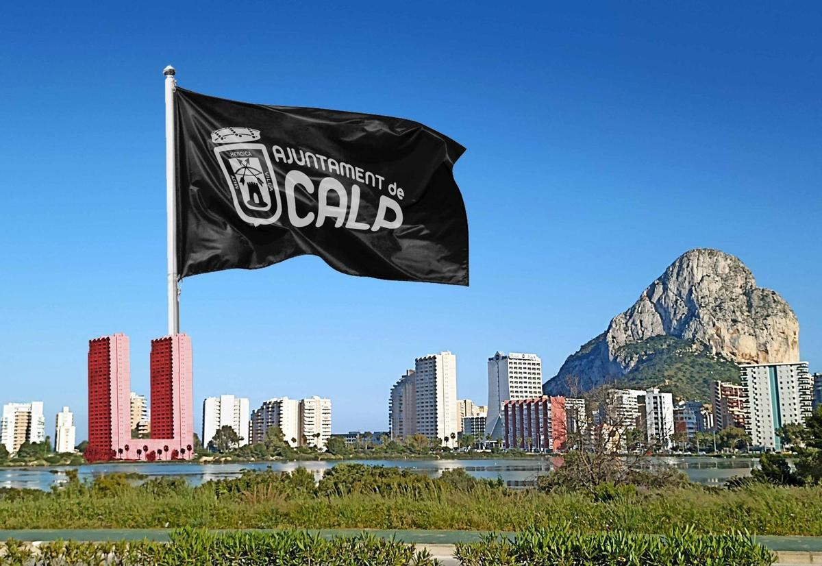 Montaje de una bandera negra en Calp (Valencia)