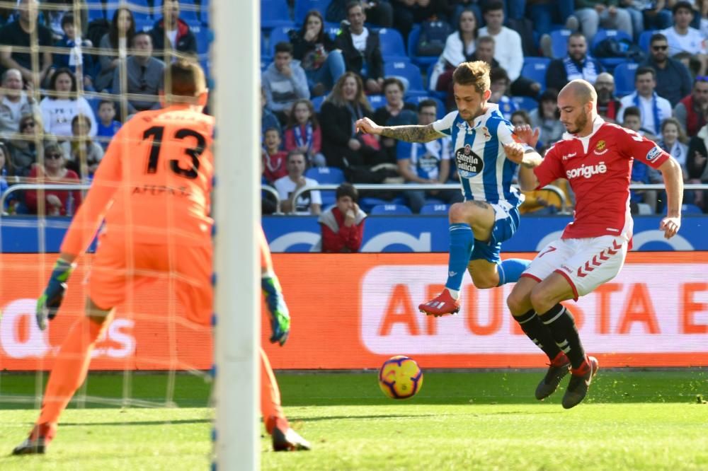 El Dépor no pasa del empate ante el Nàstic