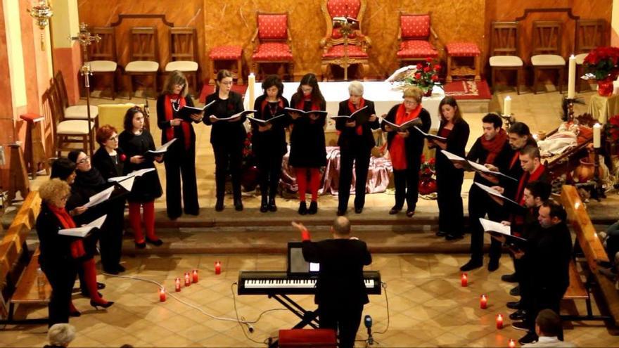 El Convento de los Padres Carmelitas  de Caravaca acoge un encuentro de coros