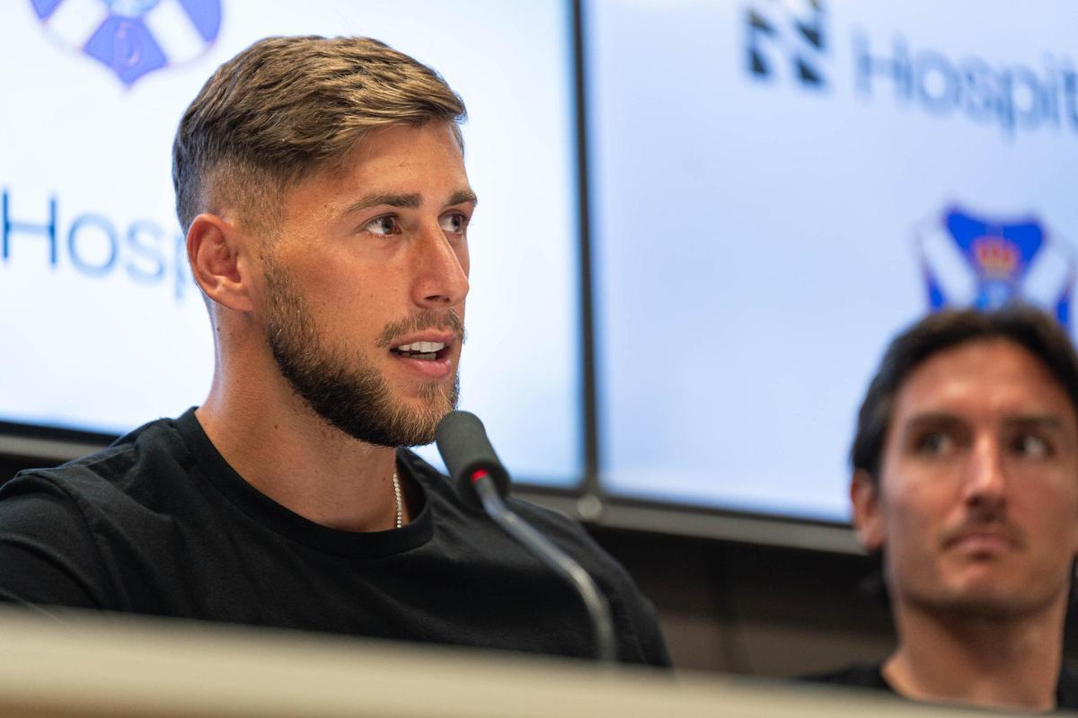 Presentación de tres fichajes del CD Tenerife: Pittón, Baba y Jorge Moreno Presentación de tres fichajes del CD Tenerife: Pittón, Baba y Jorge Moreno