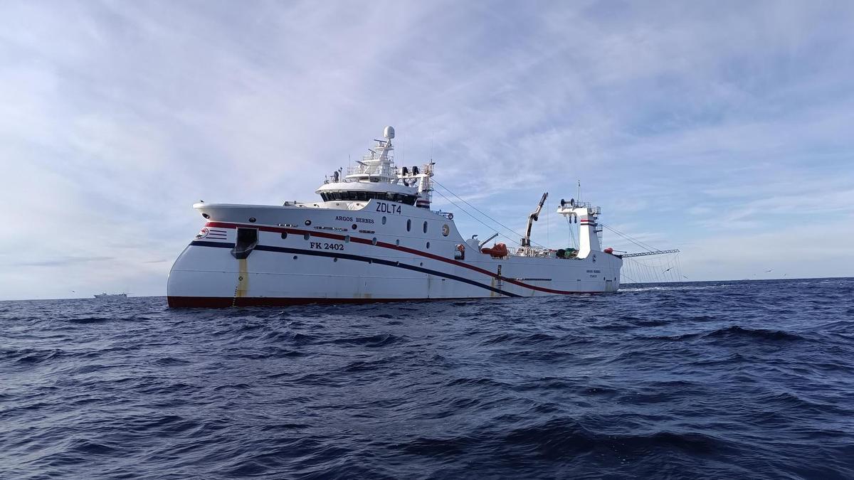 El «Argos Berbés» estos días en el caladero de Malvinas.