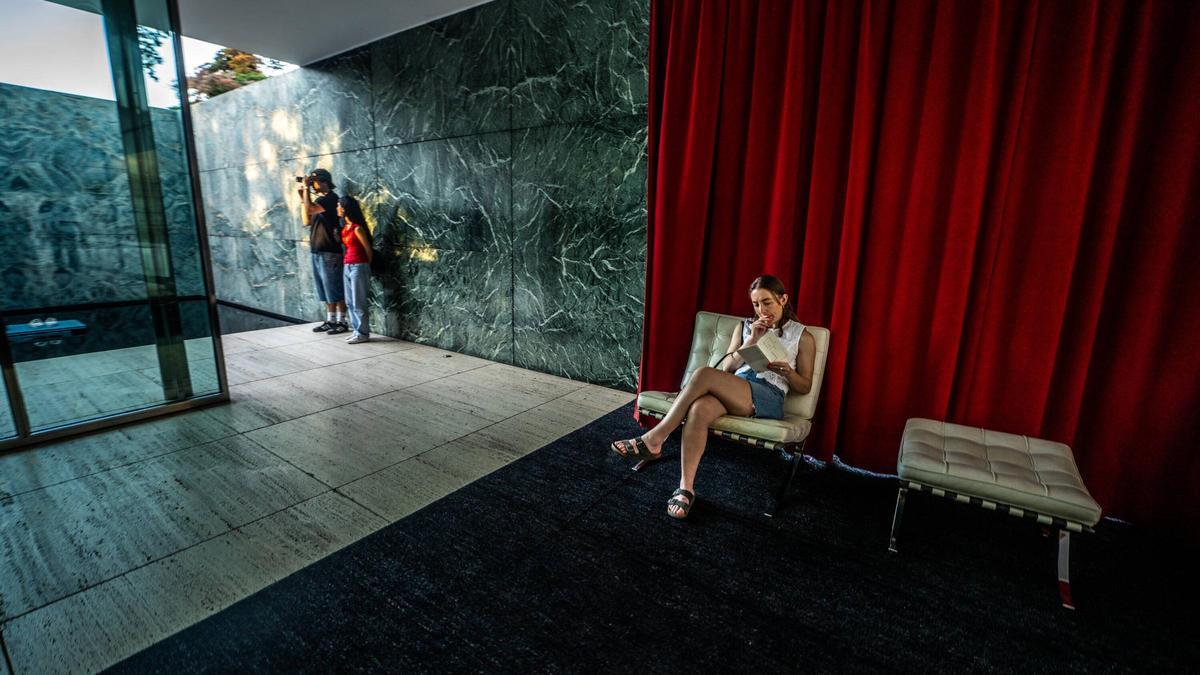 Visitas al Pabelló Mies Van der Rohe