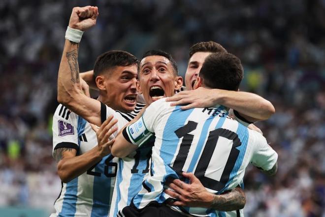 El gol de Messi ante México en el Mundial y la celebración de Argentina