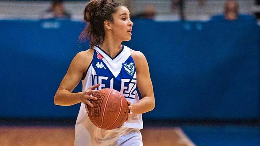 Malena durante un partido esta temporada en Argentina. |  // FDV