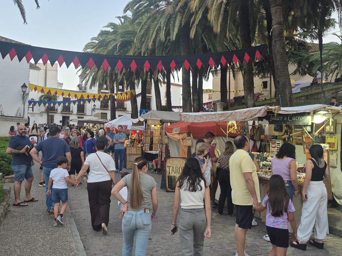 Feria medieval en el barrio de la Villa.