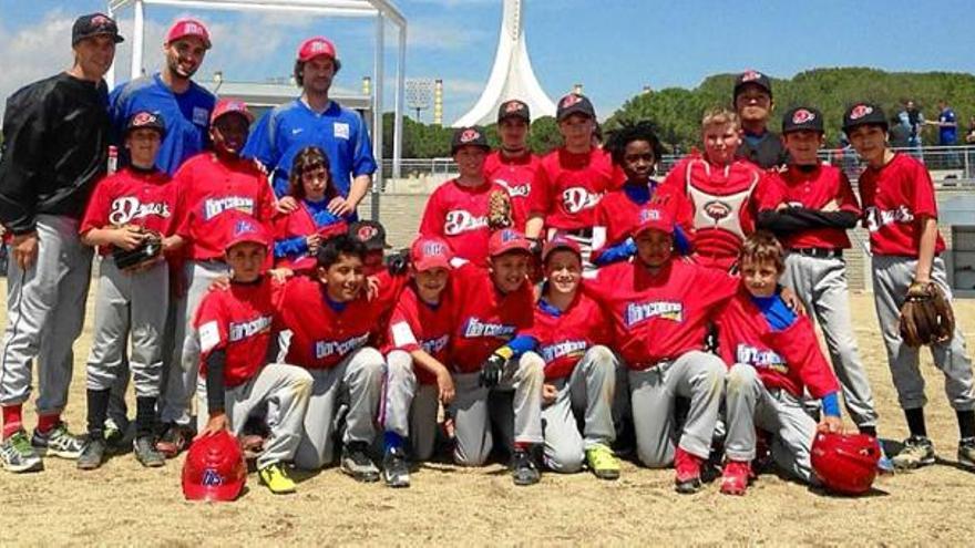 Els Drac&#039;s sub-11guanyen el seu primer partit