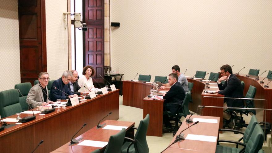 Rajoy, Sáenz de Santamaría, Millo i Gay planten per segona vegada la comissió del Parlament sobre Pegasus