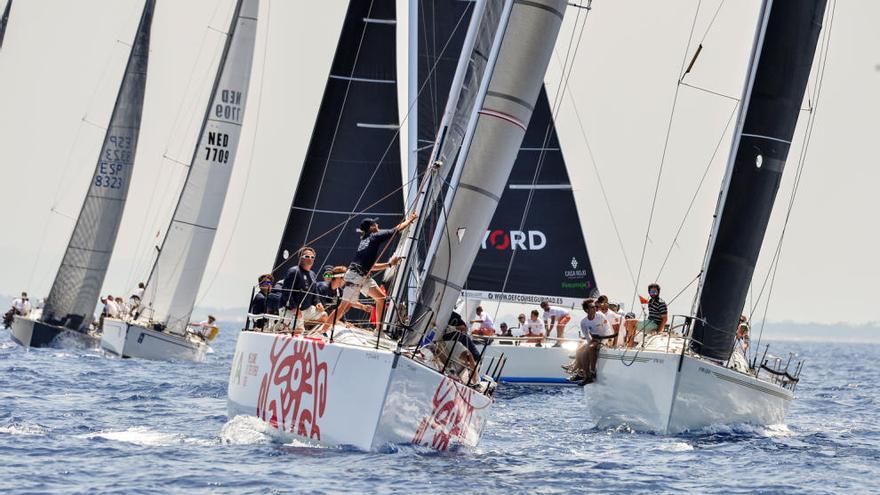 Intensa primera jornada del Trofeo SM La Reina