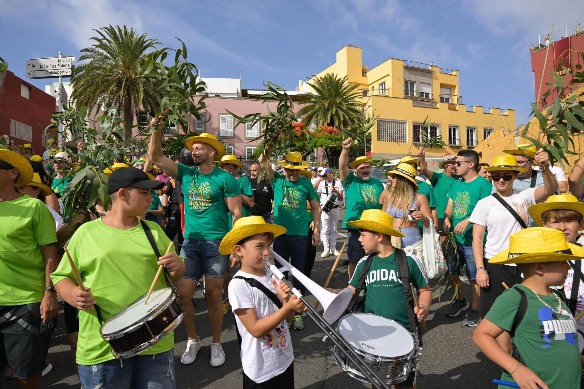 Tradición y fiesta en Gáldar en la Bajada de la Rama de Santiago