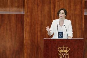 La presidenta de la Comunidad de Madrid, Isabel DÃ­az Ayuso, interviene durante la segunda jornada del Pleno del Debate del Estado de la RegiÃ³n en Madrid (EspaÃ±a), a 15 de septiembre de 2020. En esta segunda sesiÃ³n participarÃ¡n los grupos parlamentarios, despuÃ©s de que la presidenta regional defendiese ayer su gestiÃ³n de la crisis del coronavirus y el trabajo de su Gobierno de coaliciÃ³n, y censurase los ataques que cree que Madrid recibe del Gobierno central.