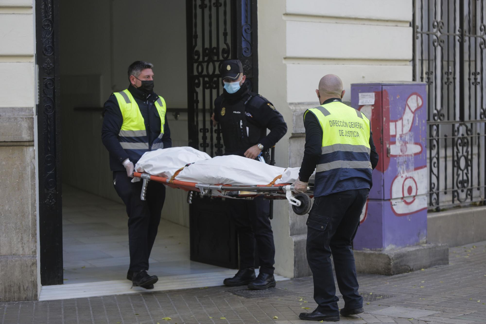 Crimen machista en València: acuchilla a su pareja de 30 años