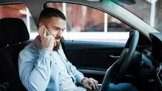 Los seis errores más habituales al convertir el coche en una oficina móvil