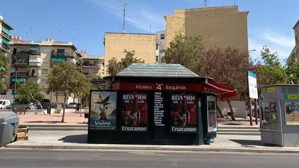 Las Cuatro Esquinas de El Palo: comercio, historia y tradición