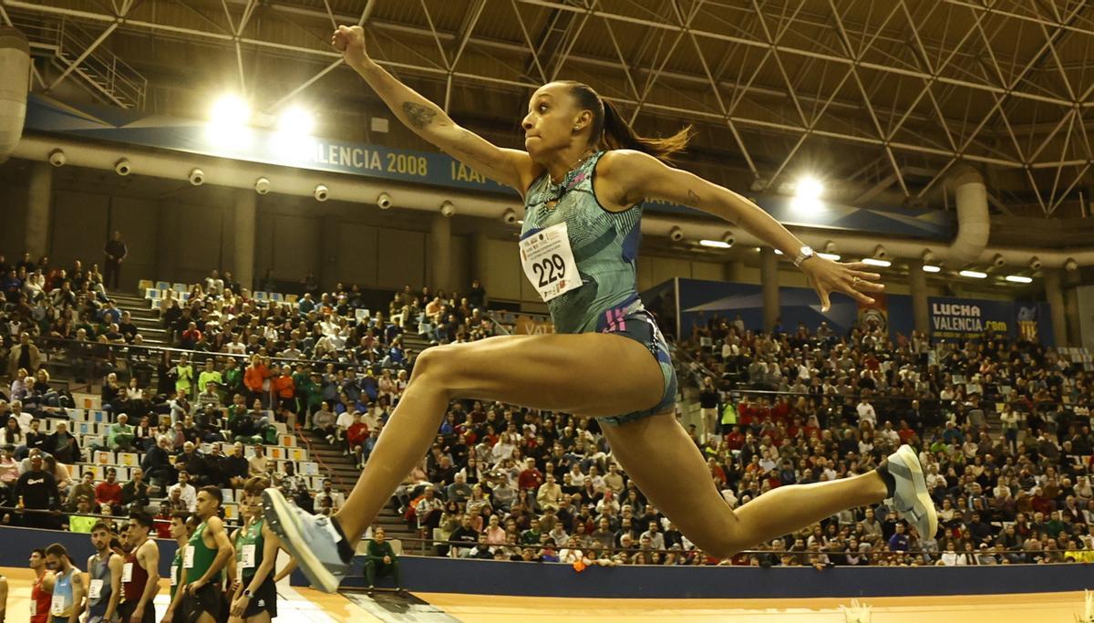 Ana Peleteiro, de vuelta con ilusiones renovadas