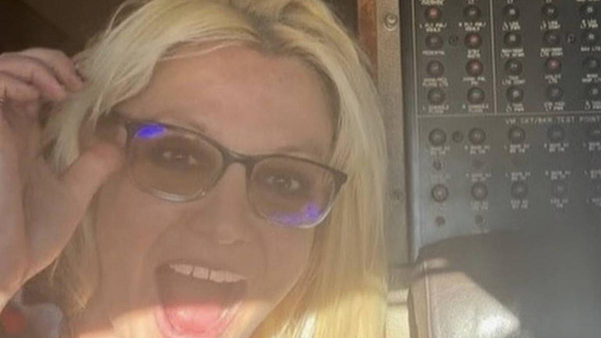 ¿Britney Spears se estrena como piloto? cuenta en redes su experiencia con las turbulencias