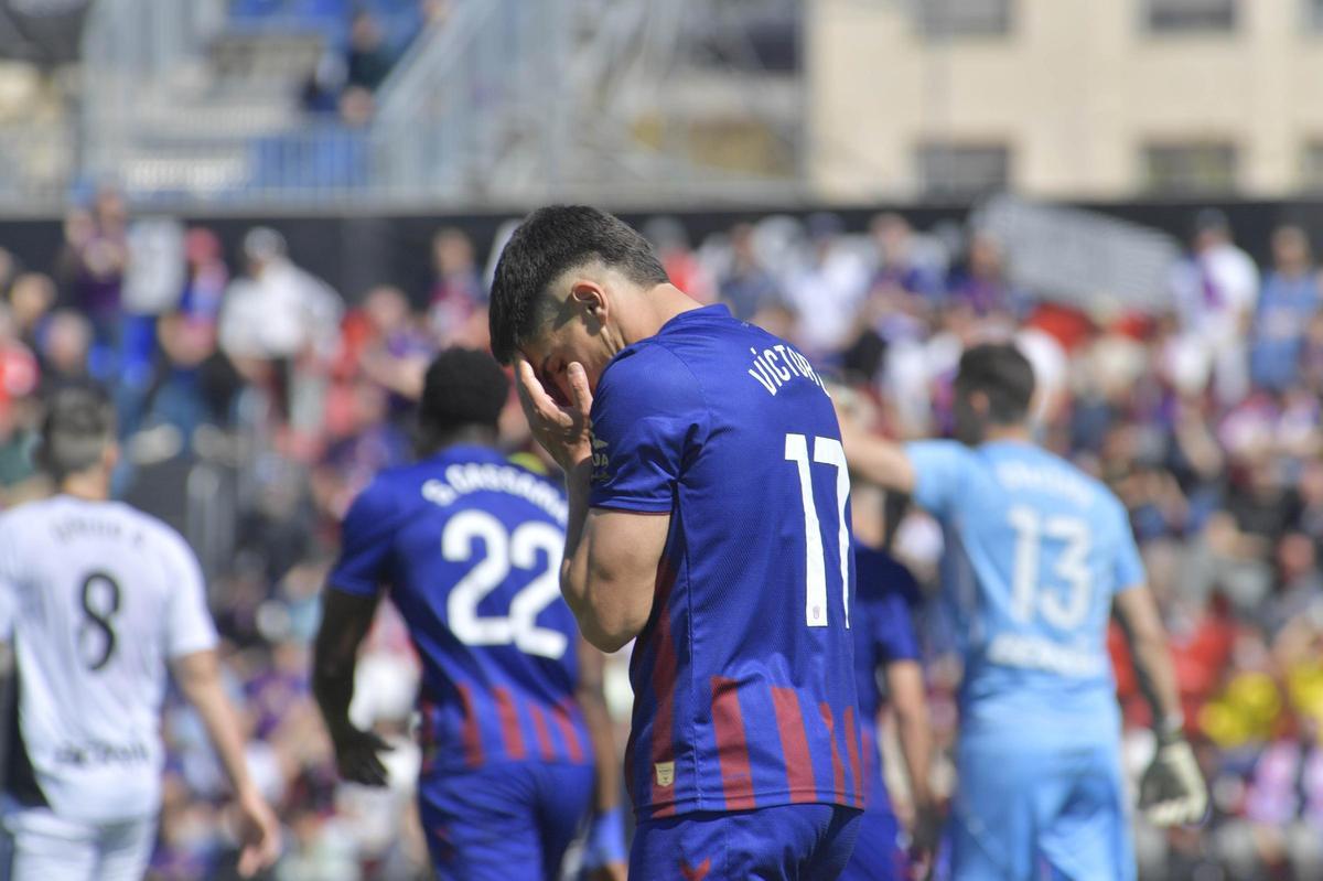 El Eldense se bloquea ante el Burgos (0-0)
