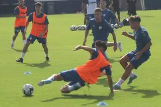 El Málaga CF ya entrena en los campos de la Federación