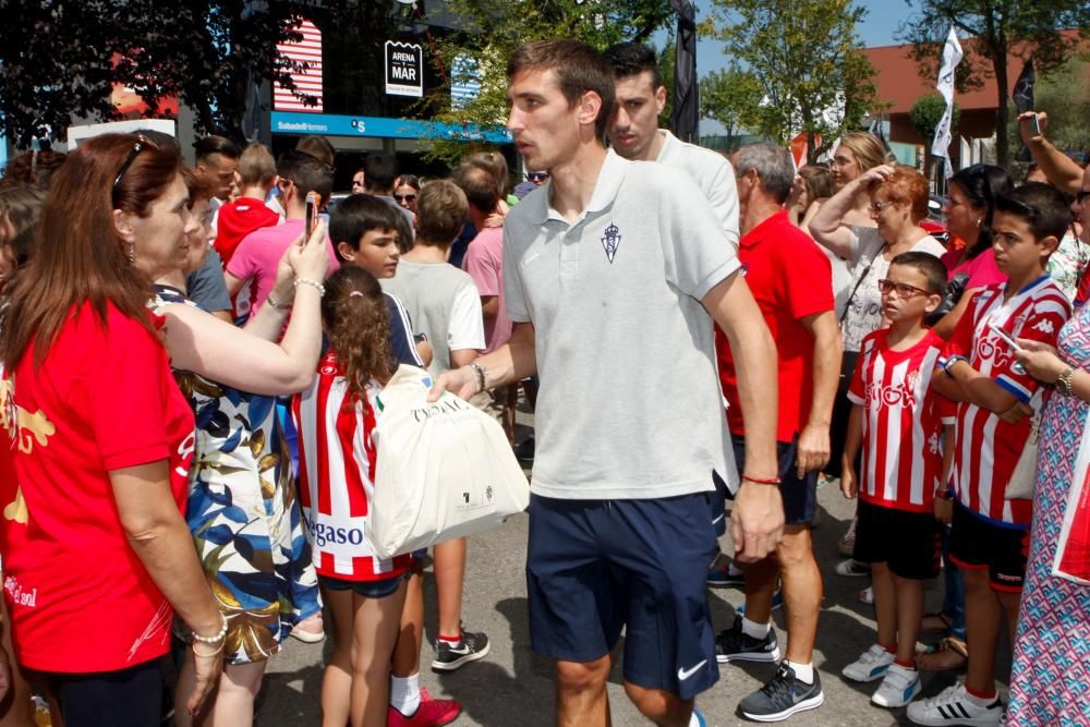 Visita del Sporting a la Feria