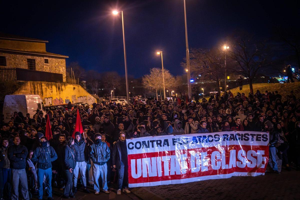 Concentraciones en Badalona a favor y en contra el desalojo de migrantes del B9