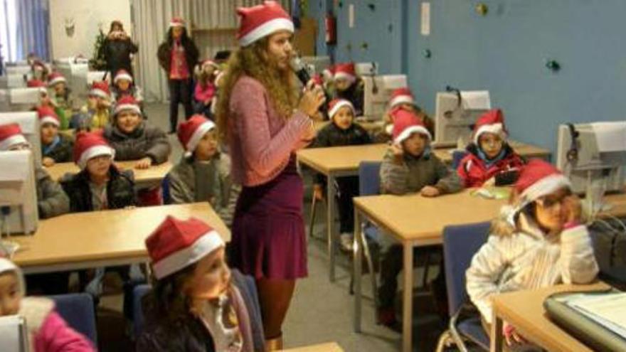 Los niños conocen a Papá Noel por videoconferencia