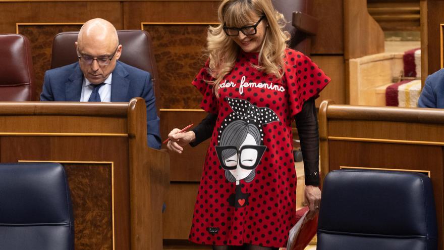 El reivindicativo y colorido vestido que ha lucido una diputada de Castellón en el Congreso