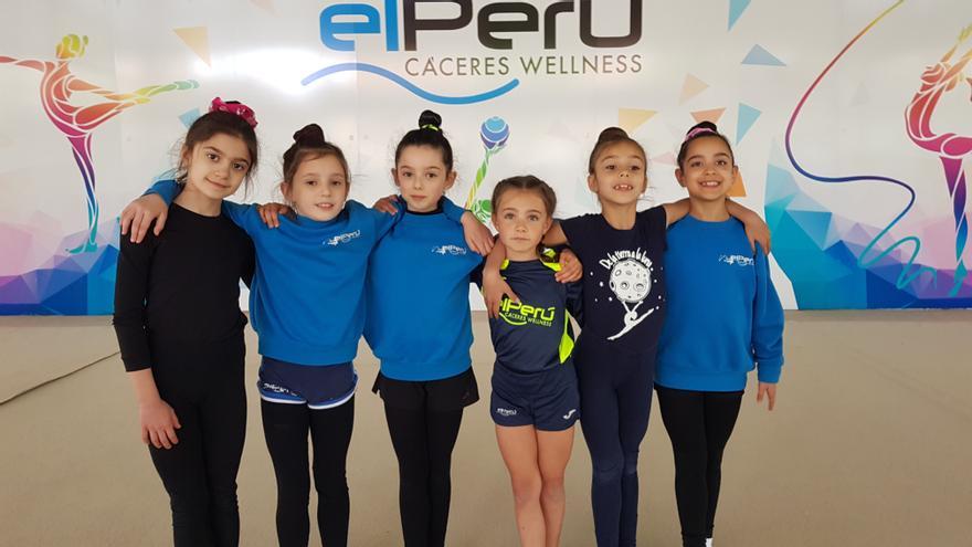 Equipo Benjamín de Rítmica-El Perú Cáceres Wellness.