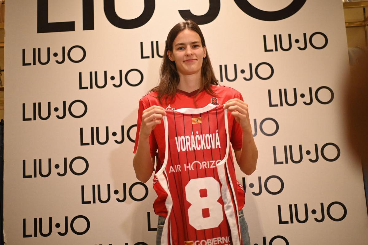 Veronika Vorackova, durante su presentación este jueves en la tienda LiuJo.
