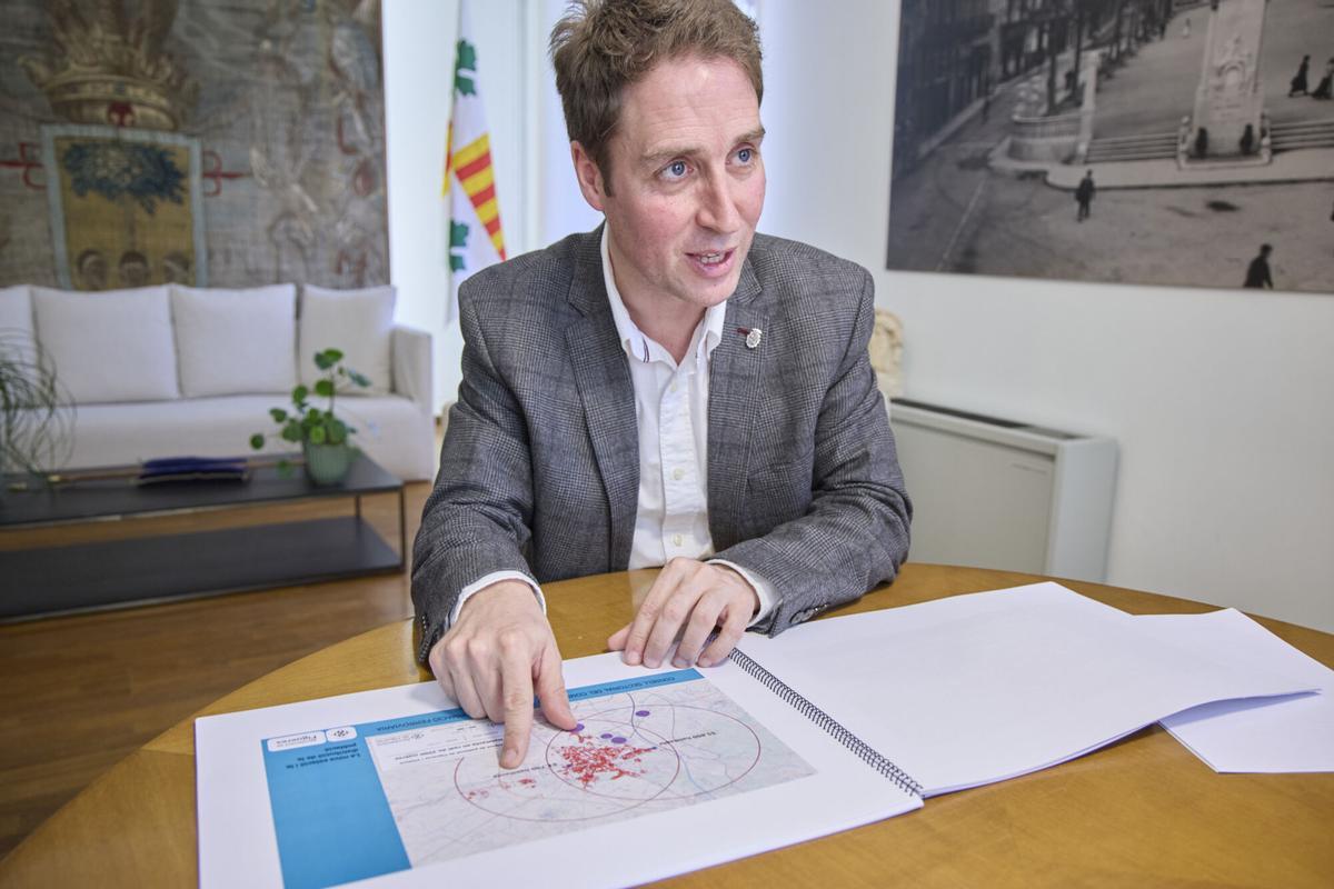 Jordi Masquef, alcalde de Figueres durante la entrevista con EL PERIÓDICO